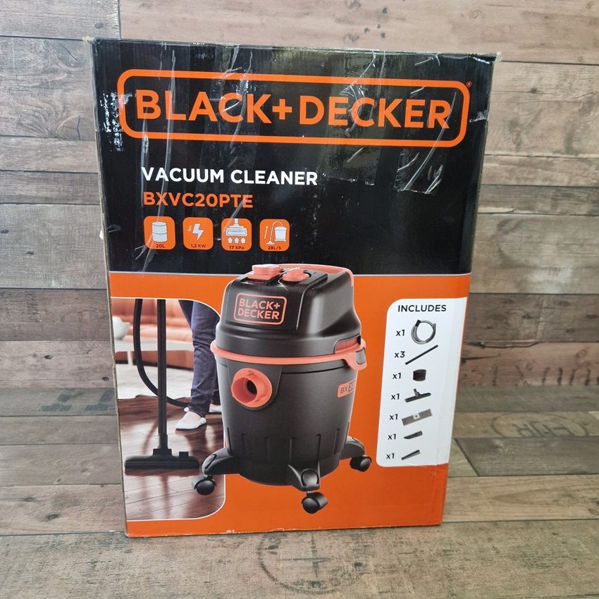 Black&Decker száraz-nedves porszívó 20L, 1200W + kisgép csatlakozó (BXVC20PTE)