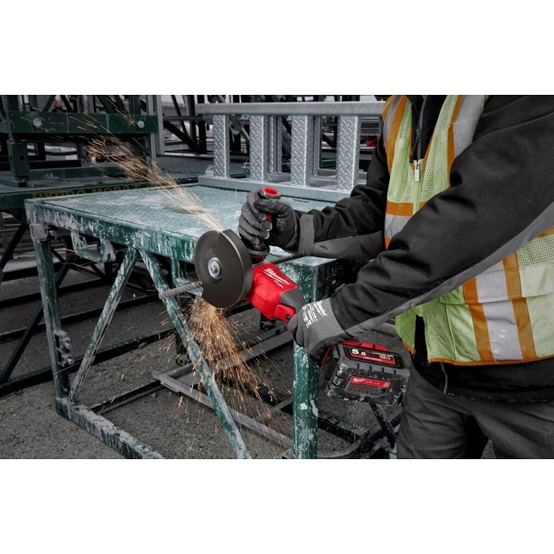 Milwaukee M18 FHSAG150XPDB-0X 18V akkus szénkefe nélküli sarokcsiszoló alapgép, Heavy Duty kofferben (4933471085)