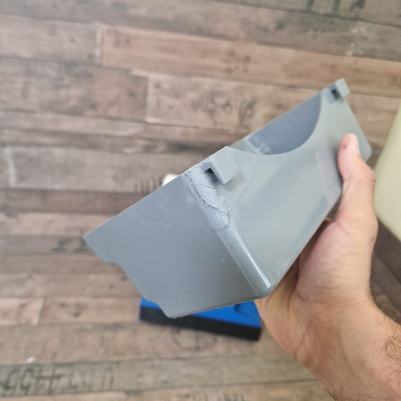 HMT-SG250 asztali nedves/száraz köszörűgép, polírozóval, 370W, - kék (minimálisan szállítássérült) HMT-SG250 asztali nedves/száraz köszörűgép, polírozóval, 370W, - kék (minimálisan szállítássérült)