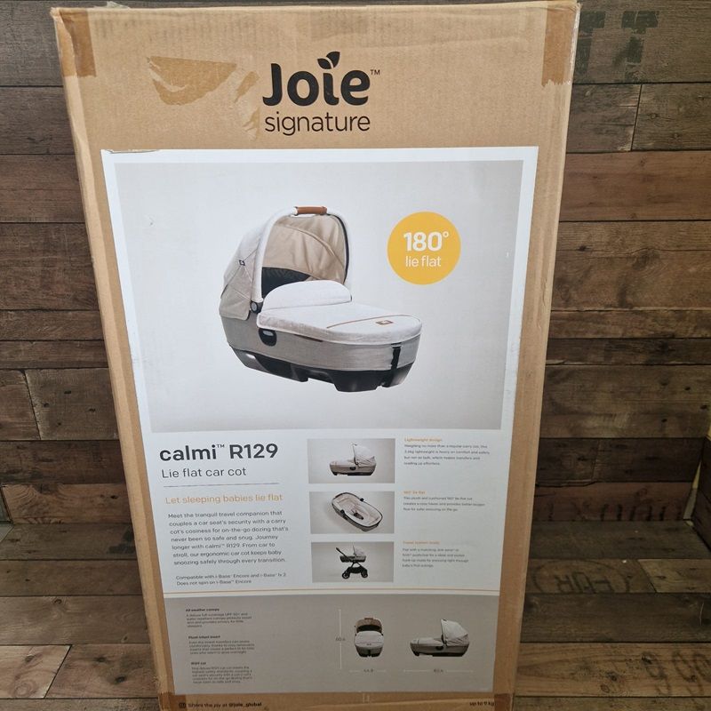 Joie Signature Calmi R129 Eclipse mózeskosár, hordozó i-Size, 40-70cm, 9kg-ig - fekete