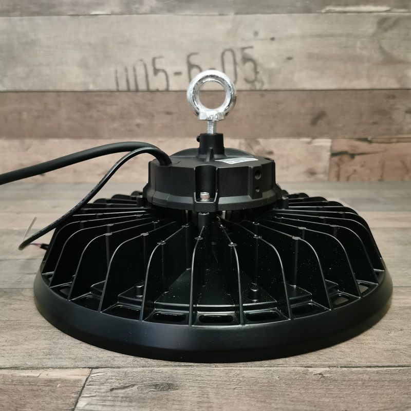 LEDX I2M-L240 függeszthető mennyezeti led lámpa, dimmelhető, 240W, 4000K, IP65, 32x17cm - fekete LEDX I2M-L240 függeszthető mennyezeti led lámpa, dimmelhető, 240W, 4000K, IP65, 32x17cm - fekete