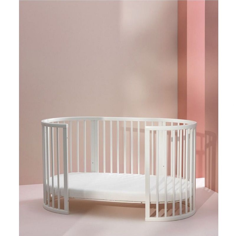 Stokke Sleepi Bed V3 kiságy kerekekkel, 141x74x78cm, 0M+ - fehér (591402) Stokke Sleepi Bed V3 kiságy kerekekkel, 141x74x78cm, 0M+ - fehér (591402)