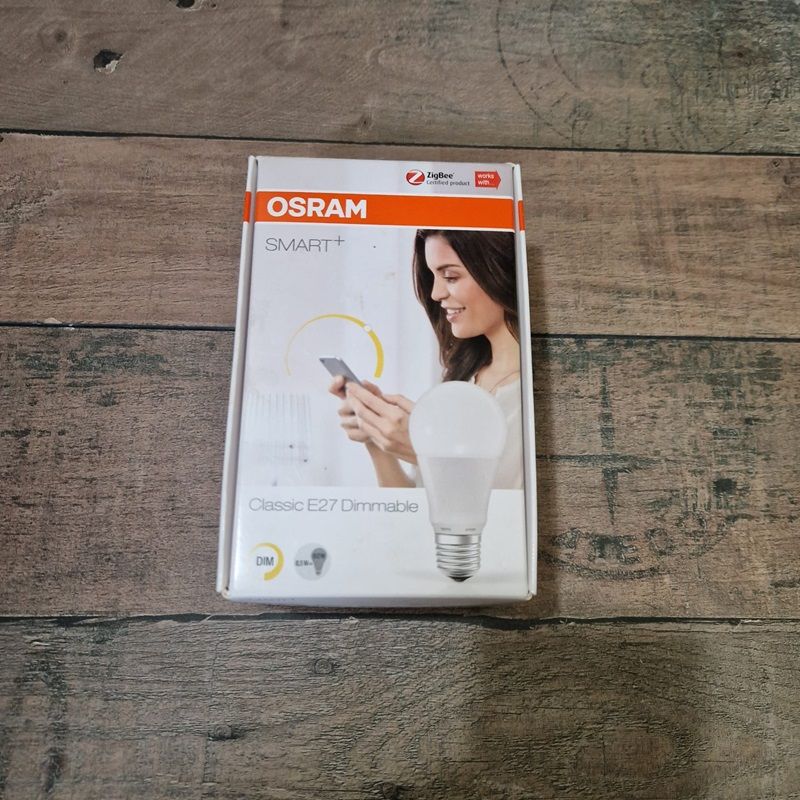 OSRAM Smart+ dimmelhető led izzó E27, 8,5W, 2700K, 810lm - meleg fehér OSRAM Smart+ dimmelhető led izzó E27, 8,5W, 2700K, 810lm - meleg fehér