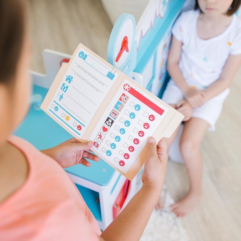 Melissa and Doug Orvosi rendelő (41800) Melissa and Doug Orvosi rendelő (41800)