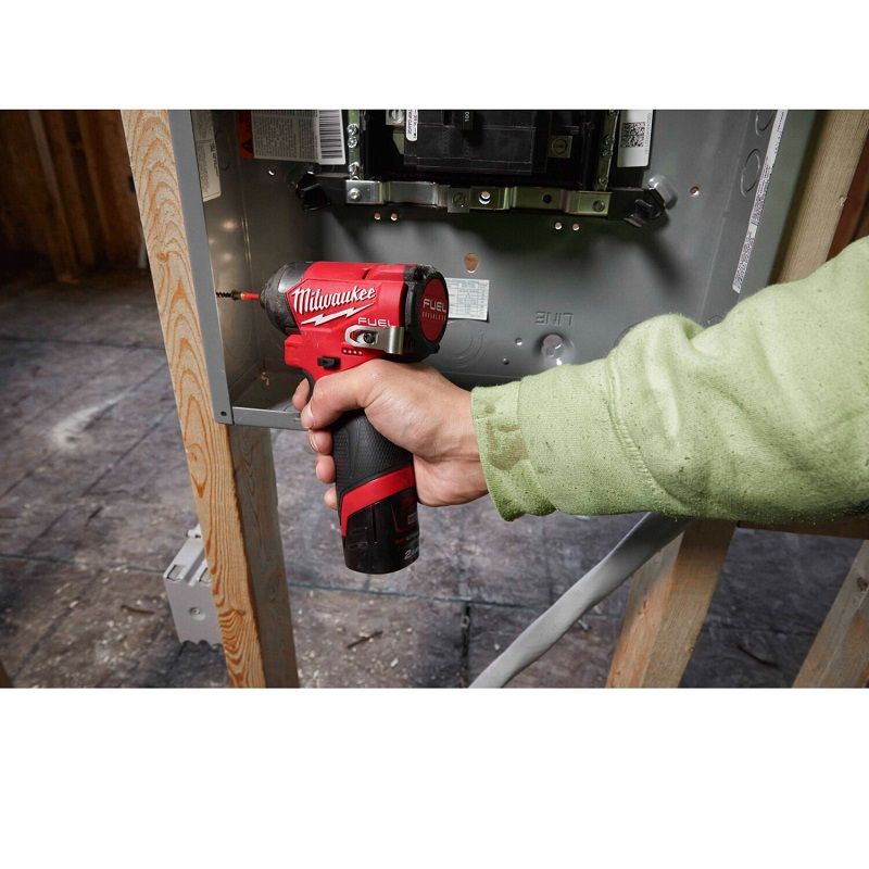 Milwaukee M12 FID2-202X szuperkompakt akkus ütvecsavarozó, 170Nm, 2x2,0Ah, töltő, szállítókoffer (4933479877) Milwaukee M12 FID2-202X szuperkompakt akkus ütvecsavarozó, 170Nm, 2x2,0Ah, töltő, szállítókoffer (4933479877)
