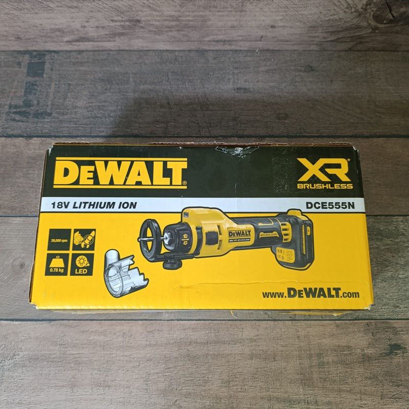 DeWalt DCE555N 18V XR akkus gipszkarton vágószerszám, akku és töltő nélkül (DCE555N-XJ) DeWalt DCE555N 18V XR akkus gipszkarton vágószerszám, akku és töltő nélkül (DCE555N-XJ)