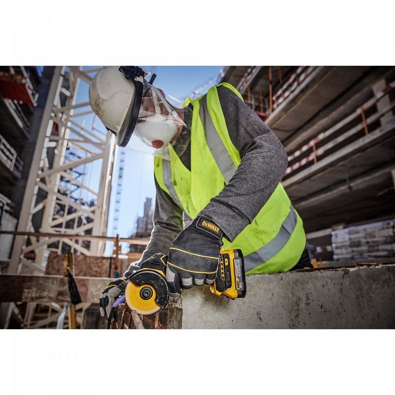 DeWalt DCS438N akkus vágószerszám XR 18V, 76mm, akku és töltő nélkül (DCS438N-XJ) DeWalt DCS438N akkus vágószerszám XR 18V, 76mm, akku és töltő nélkül (DCS438N-XJ)