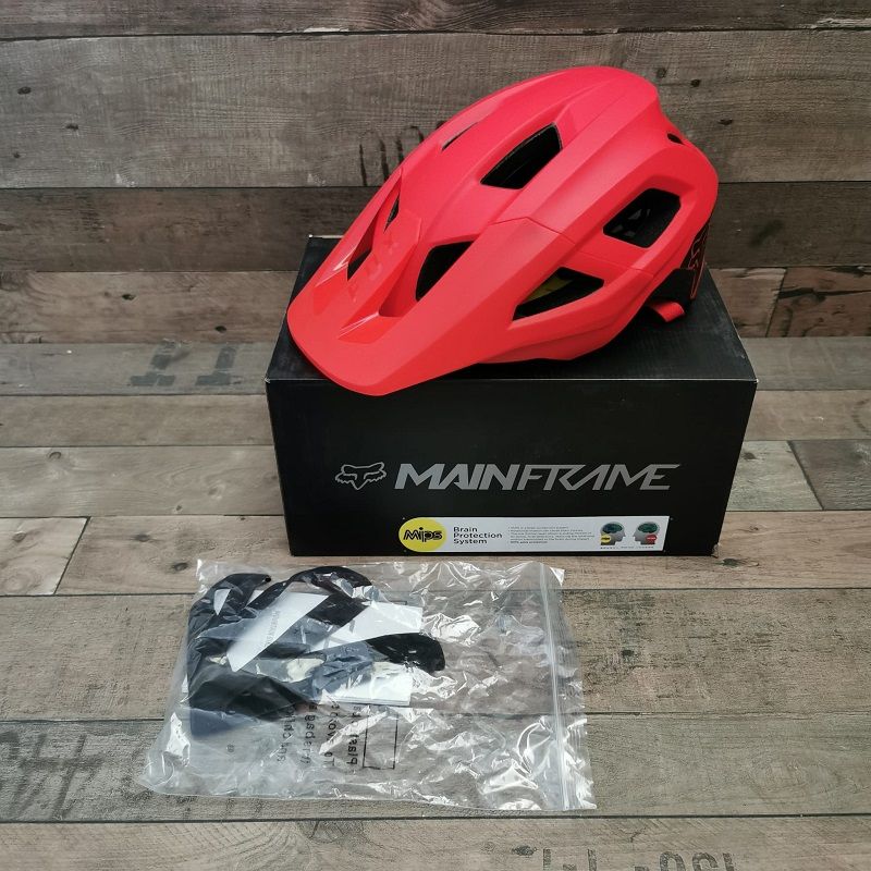 Fox Mainframe Mips mountain bike bukósisak, L-es (59-63cm) - piros (28424-110 L) Fox Mainframe Mips mountain bike bukósisak, L-es (59-63cm) - piros (28424-110 L)