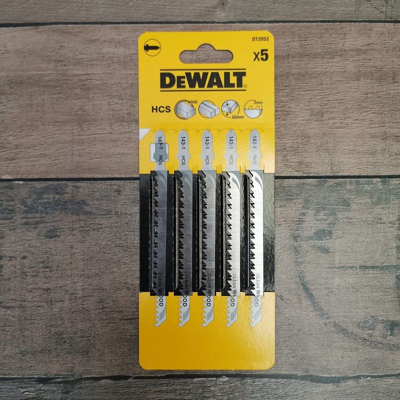 DeWALT DT2052-QZ favágó dekopírfűrészlap, 116mm, 5 db/csomag DeWALT DT2052-QZ favágó dekopírfűrészlap, 116mm, 5 db/csomag