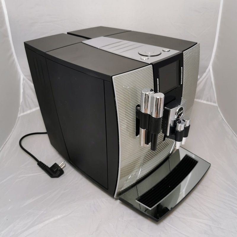 Jura Impressa J500 automata kávéfőző, 2,1lit, 1450W - carbon silver (15035) - használt Jura Impressa J500 automata kávéfőző, 2,1lit, 1450W - carbon silver (15035) - használt