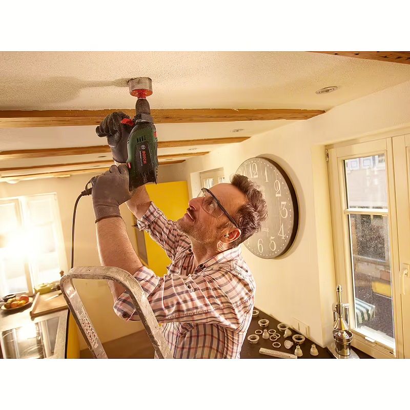 Bosch Universal Impact 800 fúrógép, 800W, szállítókofferben (0603131100)