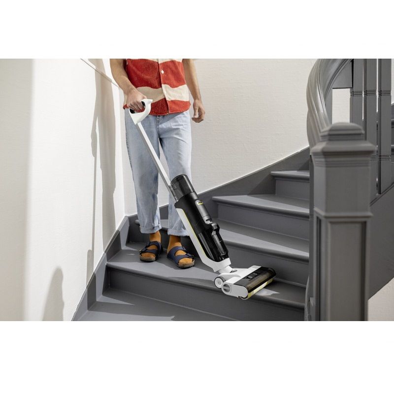 Karcher FCV 3 Porszívó-felmosó, 160W, 21.6V, 2.5Ah (1.056.122.0) Karcher FCV 3 Porszívó-felmosó, 160W, 21.6V, 2.5Ah (1.056.122.0)