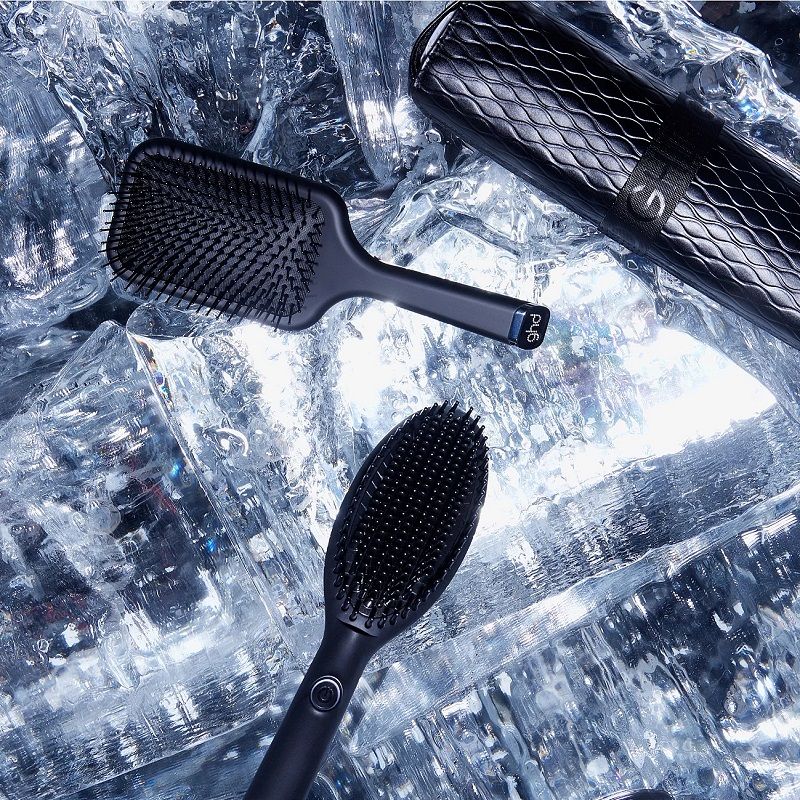 GHD Glide meleglevegős hajkefe, hajkefével és hordtáskával - fekete (020224) GHD Glide meleglevegős hajkefe, hajkefével és hordtáskával - fekete (020224)