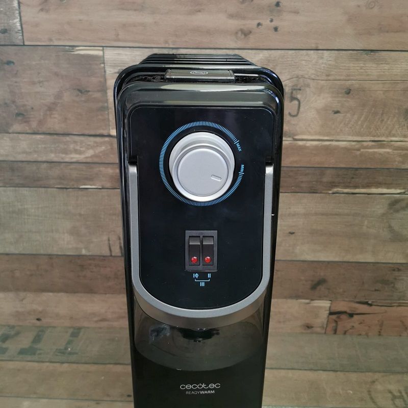 Cecotec ReadyWarm 5770 Space 360º elektromos olajradiátor, 600W, 900W, 1500W - fekete