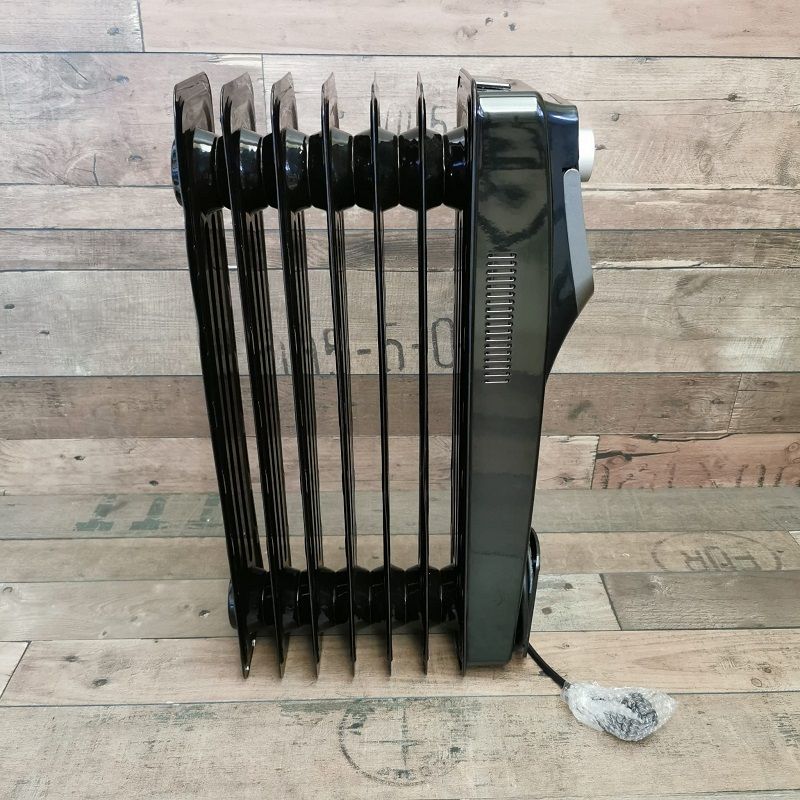 Cecotec ReadyWarm 5770 Space 360º elektromos olajradiátor, 600W, 900W, 1500W - fekete