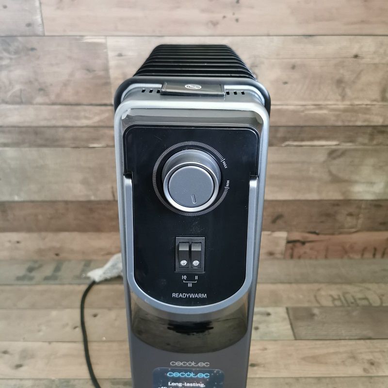 Cecotec ReadyWarm 11000 Space 360º elektromos olajradiátor, 1000W, 1500W, 2500W - fekete (05891)