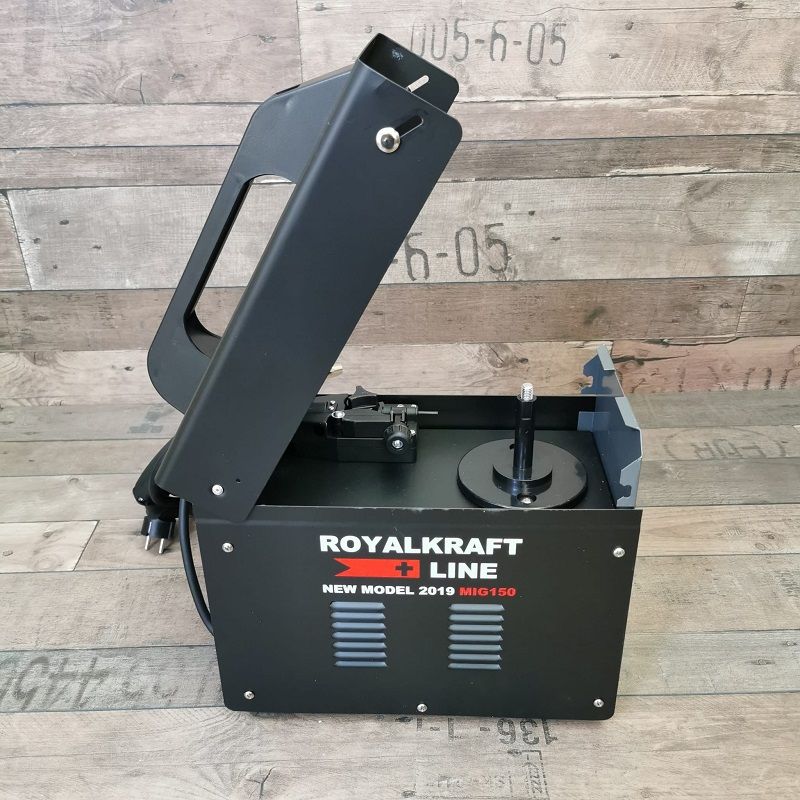 Royalkraft Line MIG150 MIG hegesztő, 0-150A, 230V, beépített hűtéssel Royalkraft Line MIG150 MIG hegesztő, 0-150A, 230V, beépített hűtéssel