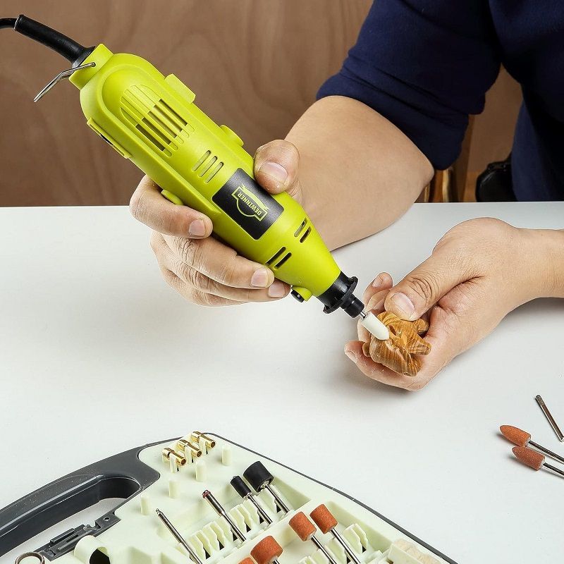 Dewinner multifunkciós forgószerszám, 234 darabos készlet Dewinner multifunkciós forgószerszám, 234 darabos készlet