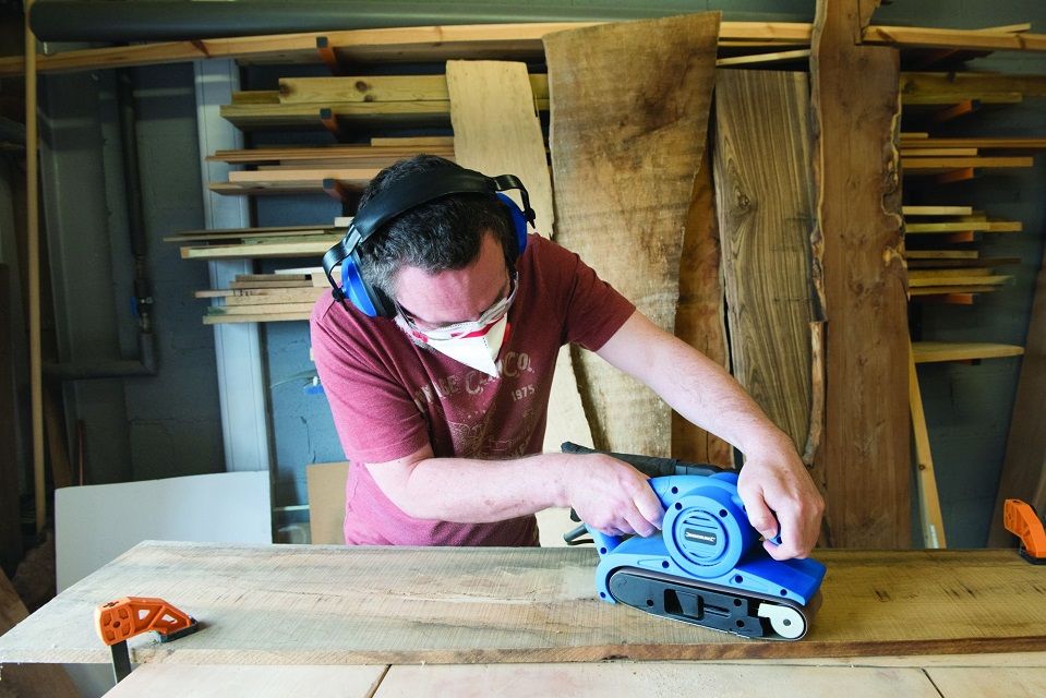 Silverline Tools kézi szalagcsiszoló, 810W, 76mm (631320) Silverline Tools kézi szalagcsiszoló, 810W, 76mm (631320)